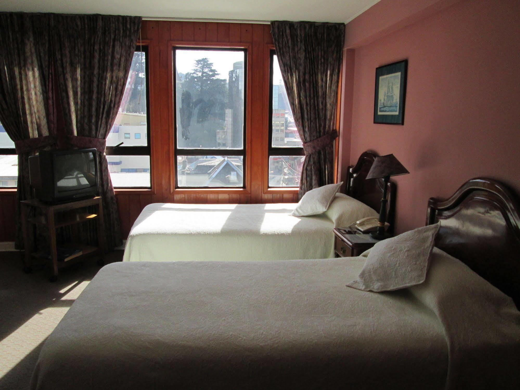Hotel Apart Colon Puerto Montt Esterno foto